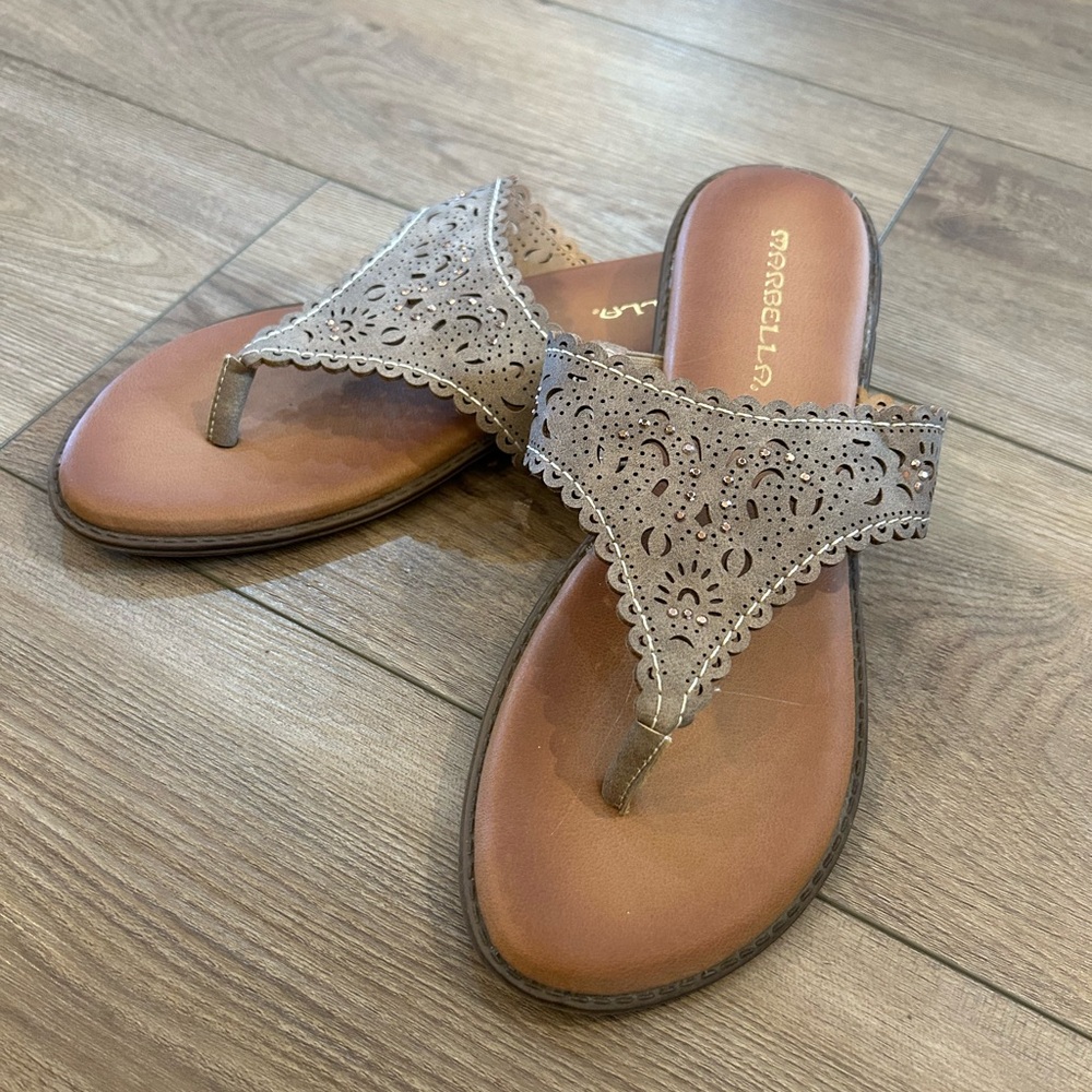Marbella Brown Laser Cut Comfort Slide Sandals Women’s Size 8.5